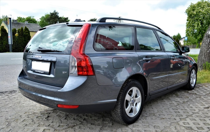 Volvo V50 cena 20900 przebieg: 166000, rok produkcji 2008 z Opalenica małe 137